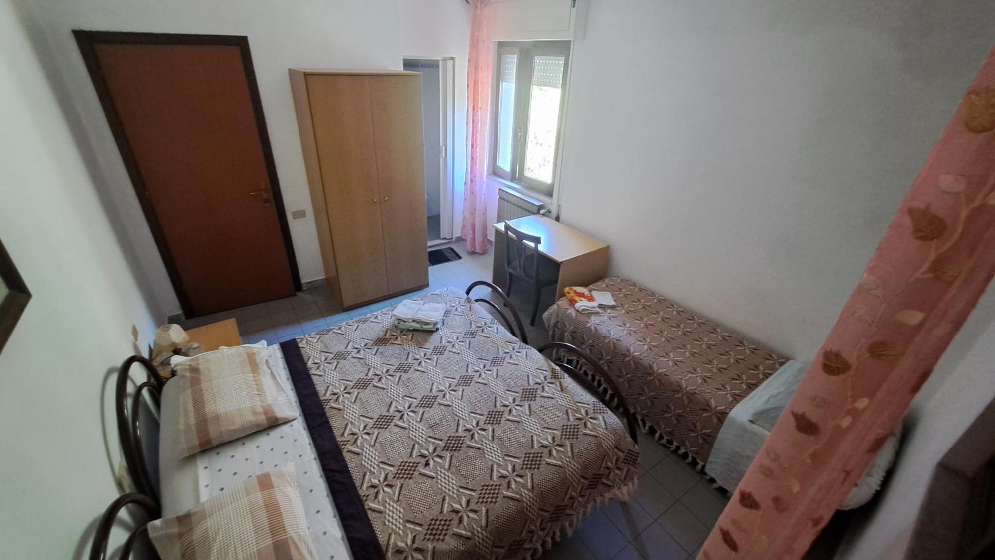 Hotel Alberta Massa  Ngoại thất bức ảnh